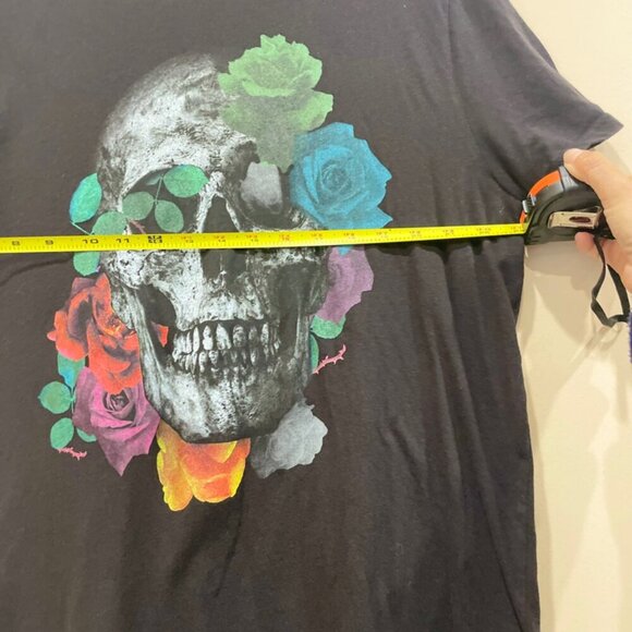 GUESS SKULL ROSES T-SHIRT BLACK EMO GOTHIC SIZE LARGE - Picture 4 of 12